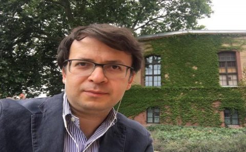 Emin Milli prezidentdən üzr istədi