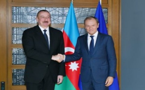 İlham Əliyev Aİ Şurasının prezidenti Donald Tuskla görüşüb 