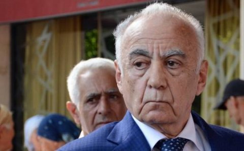 “Ay Hacıbala, sənə 1000 manat verdim, sonra 5000 manat istədin” - Abutalıbova şok ittiham...