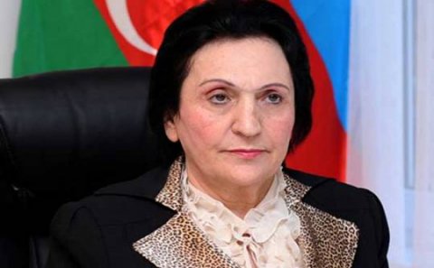 Lüks avtomobilli rektordan cavab gəldi: “O maşın 2012-ci ildə alınıb”