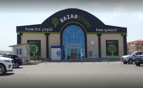 “Bazarstore”da müştərinin 30 min manatlıq qızılları oğurlanıb