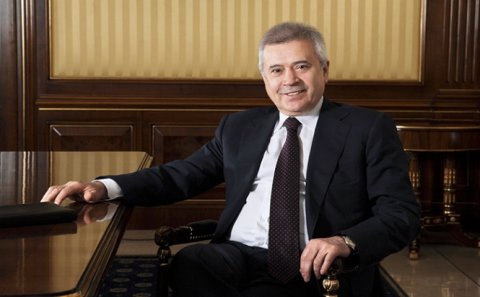 Vahid Ələkbərov 1 gündə 160 milyon dollar qazandı