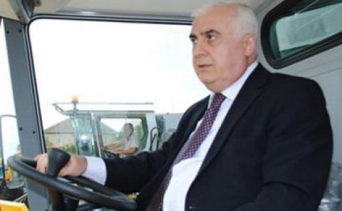 Sabiq nazirin Londonda milyonluq mülkləri üzə çıxdı – FOTOLAR