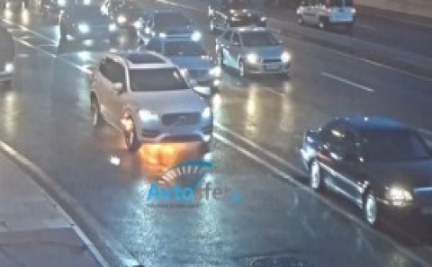 Dünyanın ən təhlükəsiz avtomobili Bakıda belə yandı – VİDEO