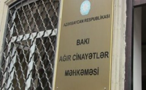 Hakim tələbə yoldaşının işinə baxmaqdan imtina etdi – Bakı məhkəməsində