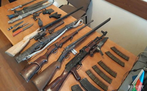 Azərbaycanda əməliyyat – Qadının evindən çıxanlar polisi təəccübləndirdi - FOTO