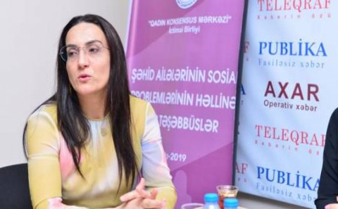 Raquf Orucovun xanımı: “Deyirlər, şəhidin ordeni yoxdursa, adını əbədiləşdirə bilmərik”
