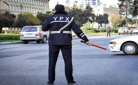 Sürücü ilə kobud davranan yol polisi İŞDƏN QOVULDU