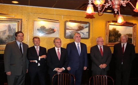 “Nazirlərin görüşündə sadəcə fikir mübadiləsi aparılıb” – Azərbaycan XİN