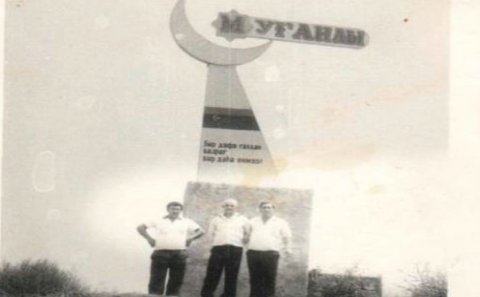 Sovet  dovründə Xocavənddə  üçrəngli Azərbaycan bayrağına  abidə necə qoyuldu? - FOTO