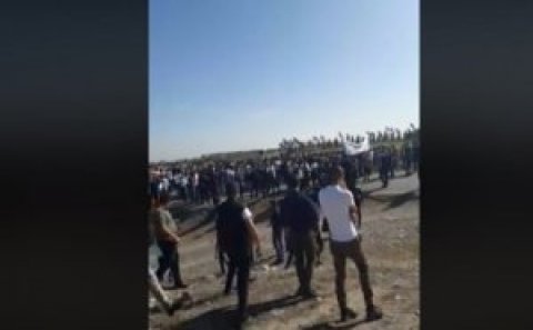 Minlərlə azərbaycanlı Tərtər istiqamətində təmas xəttinə yürüş etdi-Video