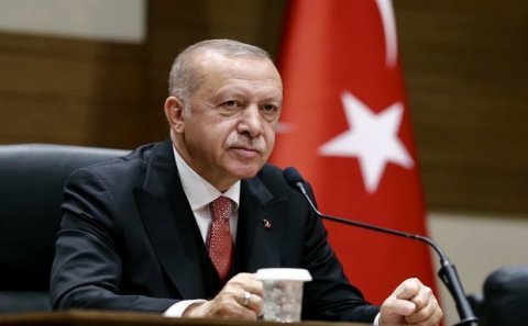 Ərdoğan səlahiyyətlərini təhvil verdi - SƏBƏB?