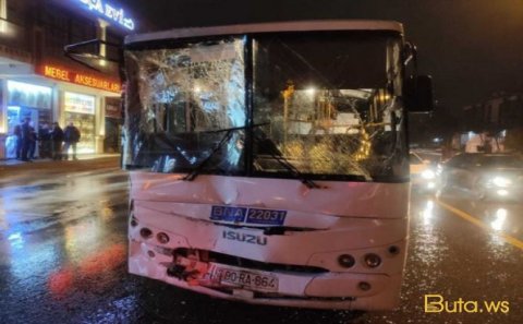  Bakıda iki sərnişin avtobusu toqquşdu - Xeyli sayda yaralı var - FOTOLAR