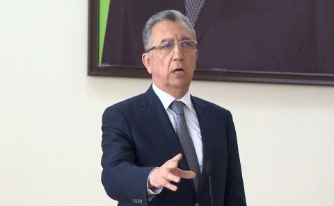 Eldar Əzizov korrupsiya yuvasının “işığı”nı söndürdü