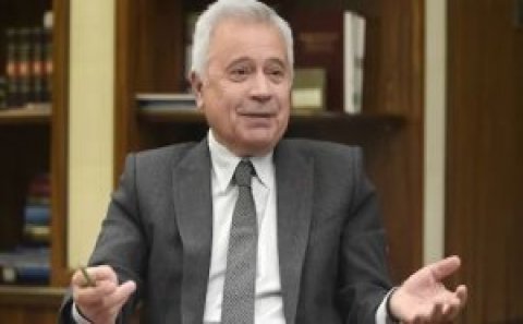 Vahid Ələkbərovu Azərbaycanda iki layihə maraqlandırır
