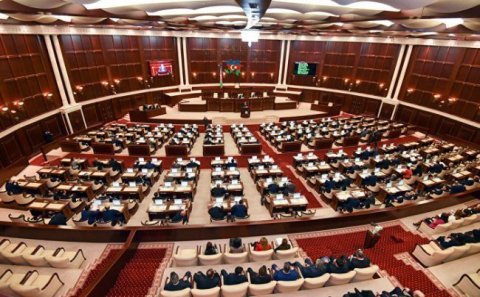 Parlament seçkilərinə qatılmaq üçün müraciət edənlərin 1202-nin namizədliyi təsdiqlənib