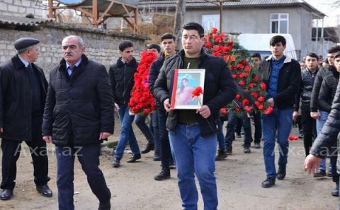 Nərmini öldürən İlkinlə bağlı bacısından - Şok iddia