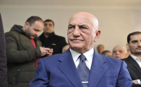 İqtidar və müxalifətdən Əli İnsanova REAKSİYA: 