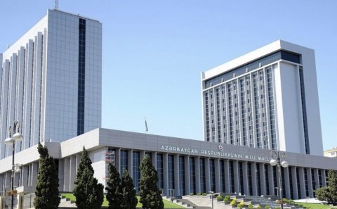 Hakimiyyətin gizli deputat siyahısı bəlli oldu