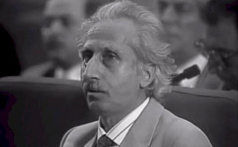AXI SƏN NƏ İSTƏYİRDİN, TOFİQ QASIMOV?! - Bahəddin Həzinin yazısı