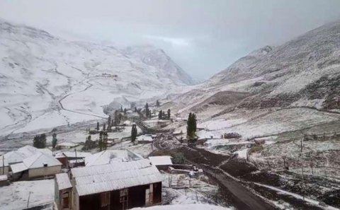 Hava ilə bağlı xəbərdarlıq: Qar yağacaq, yollar buz bağlayacaq