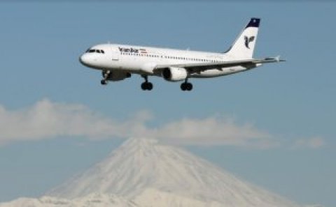 Yenə raket, yenə sərnişin təyyarəsi: İrana aid Airbus-320 son anda xilas oldu