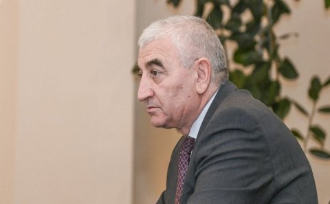 Məzahir Pənahovun səlahiyyətləri alındı