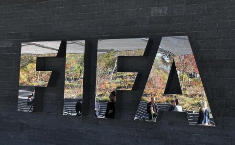 FIFA müqavilələr və 