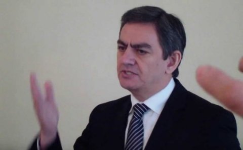Əli Kərimlinin köməkçisi saxlanılıb