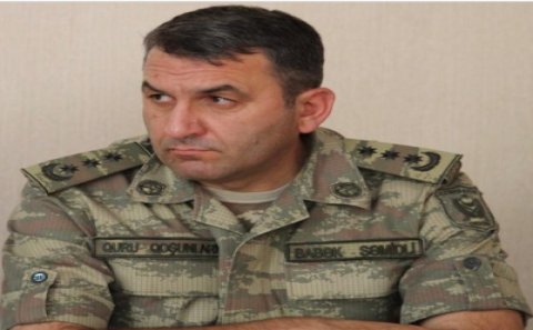 Dizindən qəlpə yarası almağına yox, Xarı bülbülə KÖVRƏLƏN POLKOVNİK