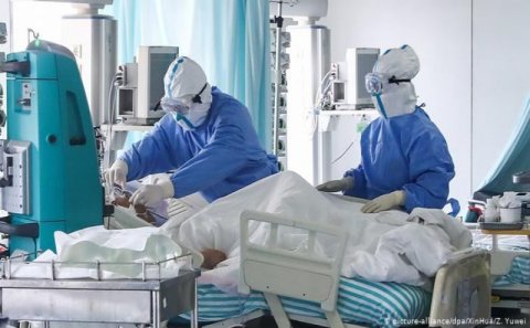 Hansı koronavirus xəstələri xəstəxanaya aparılır? - Nazirlikdən açıqlama