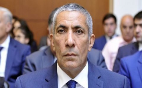 YAP-dan Siyavuş Novruzovla bağlı QƏRAR