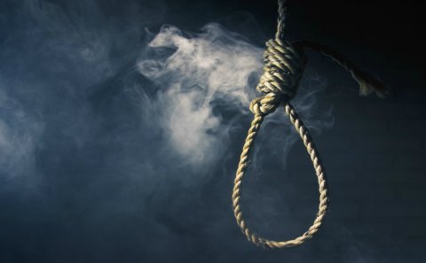 Bakıda vəzifəli şəxs intihar etdi