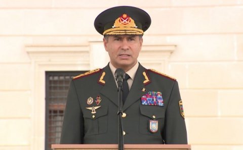 Vilayət Eyvazov şöbə rəisini İŞDƏN ÇIXARDI