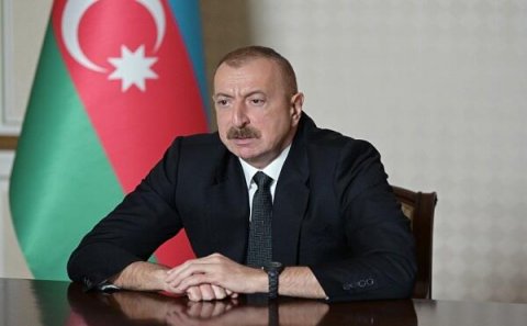 Azərbaycan öz valyuta ehtiyatlarını qoruyub - Prezident