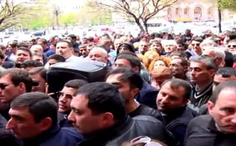 Şok: İrəvan Qarabağa əsgər göndərir – Video