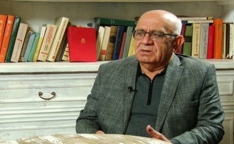 Erməni politoloq: “Erməni üçün türkün iti olmaq daha yaxşıdır”