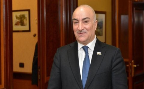 Deputat: 