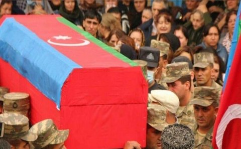 Daha bir hərbçimizin ŞƏHİD XƏBƏRİ GƏLDİ - FOTO