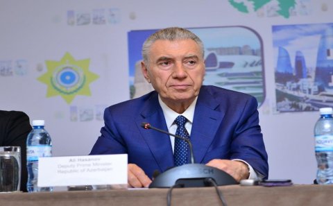 Əli Həsənova 2 milyardlıq korrupsiya ittihamı