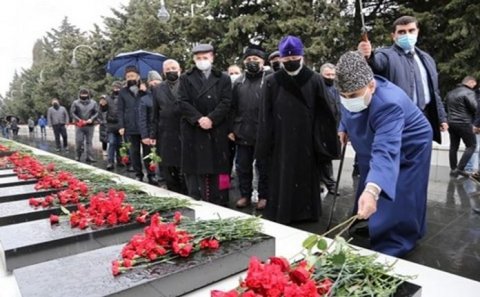 Şeyxülislamın Xocalı yaddaşı – Allahşükür Paşazadə “Unutmarıq-Unutdurmarıq”kampaniyasına başlayıb