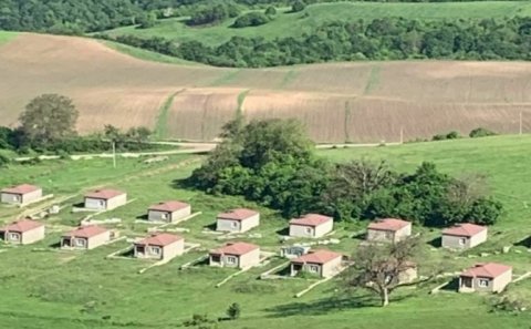 Kəlbəcərin kəndində  ermənilər üçün 24 yeni ev tikildi…-FOTO