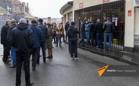 İrəvanda yeni aksiya: Əsgərləri Qarabağdan çıxarın!