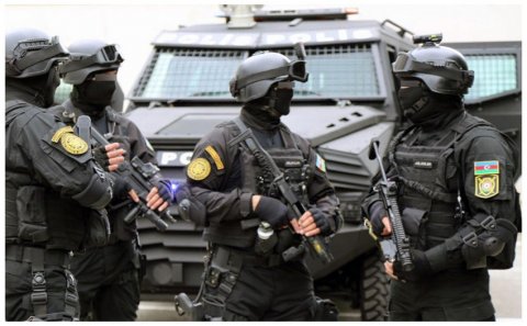 Bakıda polis bu şəxslərə atəş açdı: yaralanan var