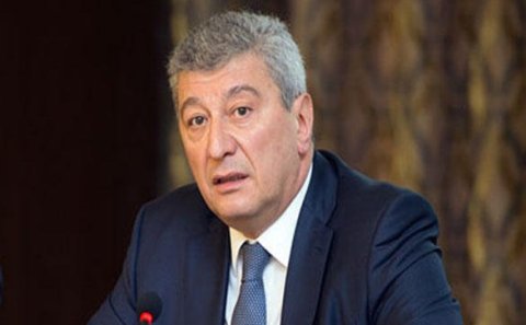 Prezident nazir müavinini VƏZİFƏSİNDƏN AZAD ETDİ