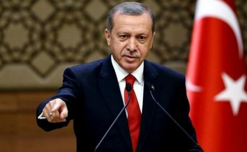 Ərdoğan Qarabağ məsələsi barədə: “Azərbaycan öz göbəyini özü kəsdi”
