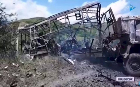 Həlak olan jurnalistlərin hadisə yerindən ilk görüntülər – Video