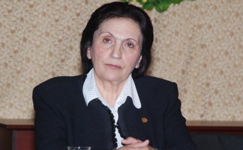 NURLANA ƏLİYEVA NİYƏ VƏZİFƏSİNDƏN QOVULDU? - Yalan məlumat və rüşvət...