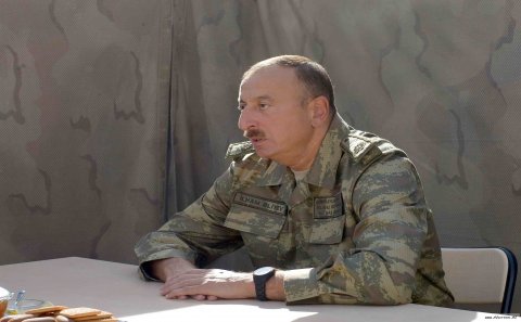 Prezident bu hərbçilərin maaşını artırdı - SƏRƏNCAM