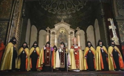 Erməni keşişləri sülh yox, yeni müharibə istəyir